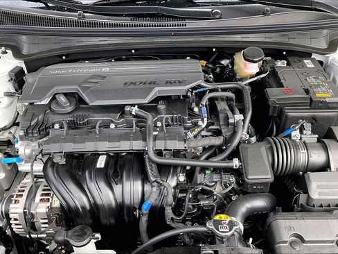 New 2026 Hyundai Elantra Sport image 12