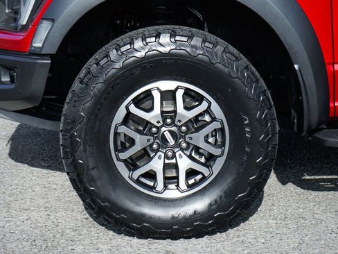 Used 2022 Ford F150 Raptor w/ Equipment Group 801A High AWD/4WD image 42