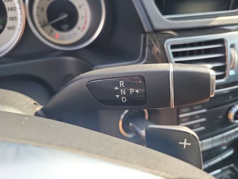 Used 2016 Mercedes-Benz E 350 Sedan image 27