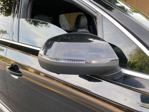 Used 2021 Audi Q7 2.0T Premium Plus w/ Executive Package image 12