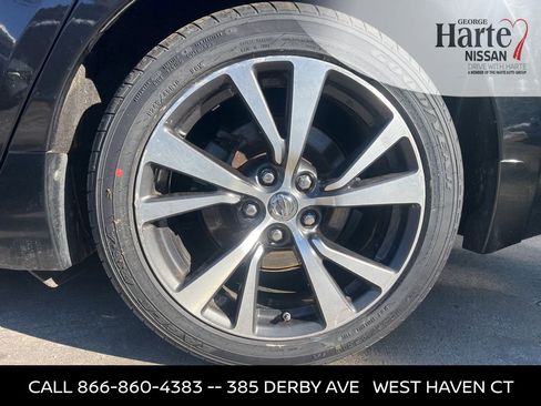 Used 2017 Nissan Maxima 3.5 S image 41