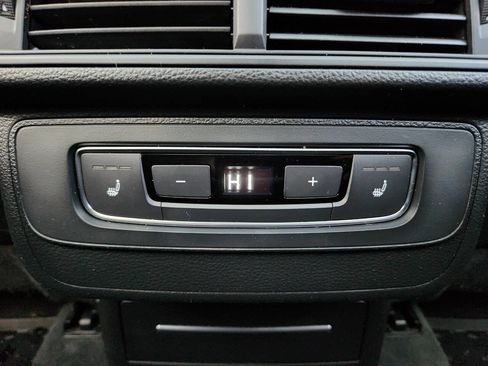 Used 2017 Audi Q7 3.0T Premium Plus image 19