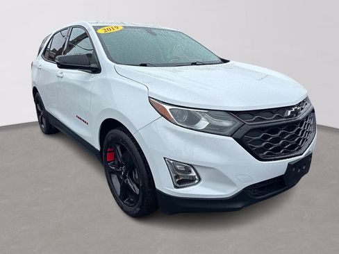 Used 2019 Chevrolet Equinox LT FWD image 3