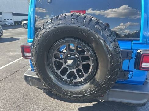 Used 2022 Jeep Wrangler Unlimited Sport image 32