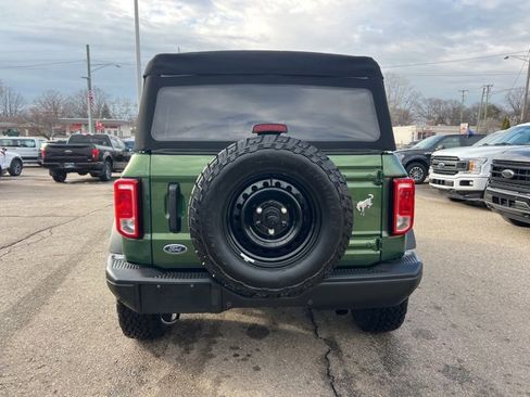 Certified 2023 Ford Bronco Black Diamond image 5