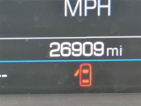 Used 2023 Chevrolet Equinox LT image 29