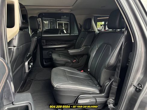 Used 2020 Ford Expedition Max Platinum RWD image 24