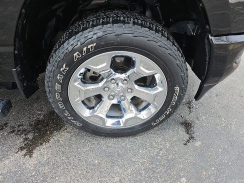 Used 2021 RAM 1500 Big Horn image 10