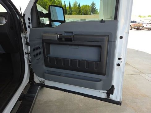 Used 2012 Ford F250 XLT w/ XLT Interior Pkg AWD/4WD image 41