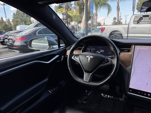 Used 2018 Tesla Model S 75D AWD/4WD image 17