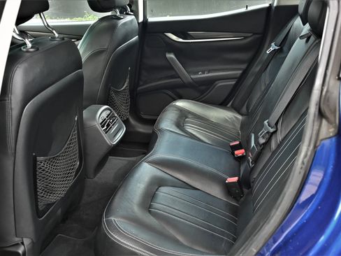 Used 2016 Maserati Ghibli RWD image 15