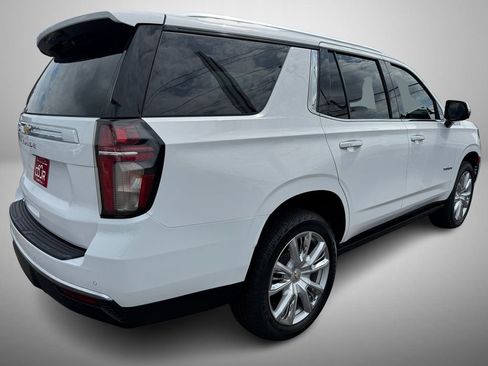 Used 2021 Chevrolet Tahoe High Country RWD image 3