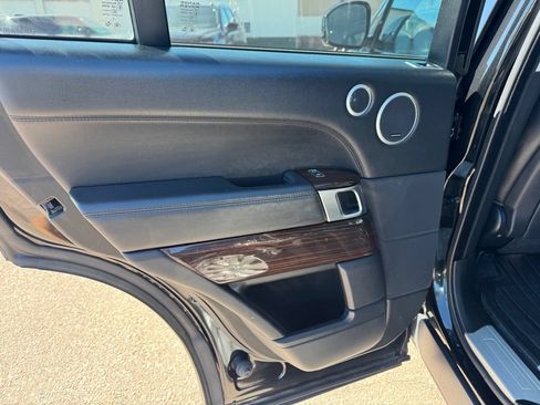 Used 2016 Land Rover Range Rover Supercharged AWD/4WD image 12