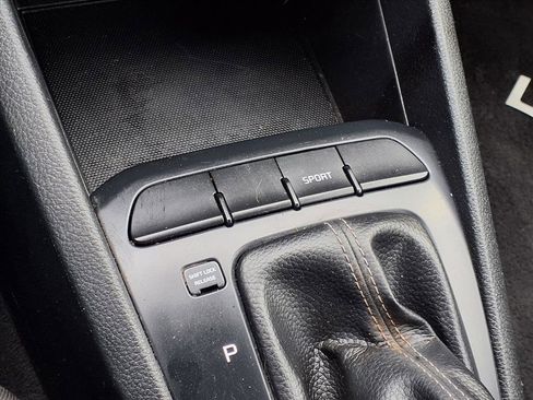 Used 2023 Kia Rio LX image 9