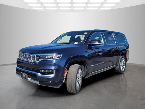 Used 2023 Jeep Grand Wagoneer L Series II AWD/4WD image 8