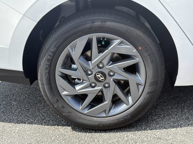 New 2026 Hyundai Elantra Hybrid FWD image 19