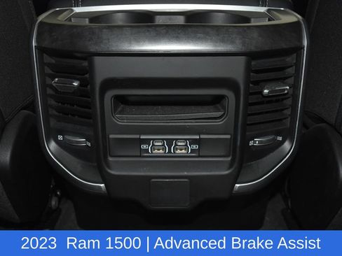 Used 2023 RAM 1500 Big Horn AWD/4WD image 31