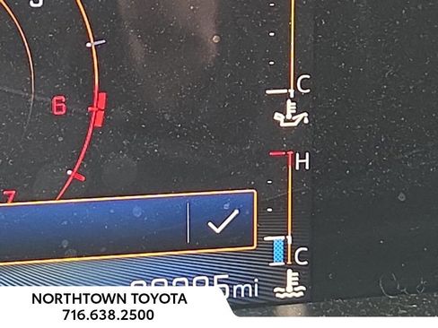 Used 2023 Chevrolet Colorado LT w/ LT Convenience Package II image 19