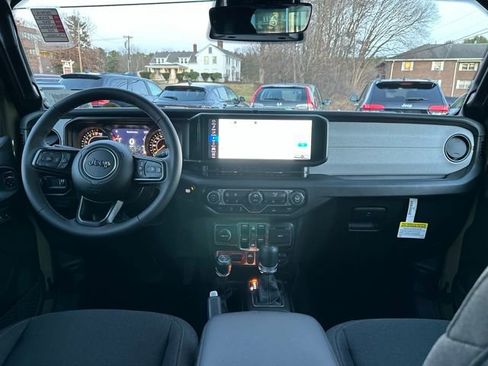 New 2026 Jeep Gladiator Willys image 18