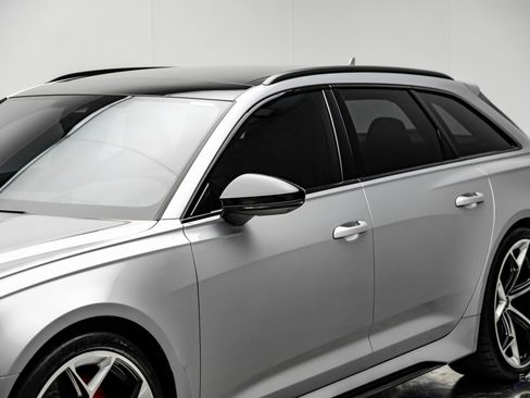 Used 2025 Audi RS 6 performance image 24