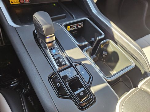 New 2026 Lexus TX 500h AWD image 14