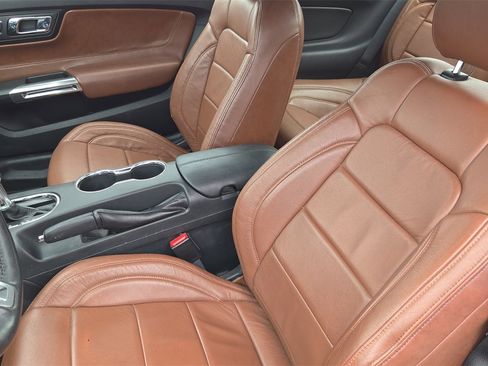 Used 2016 Ford Mustang Coupe w/ Equipment Group 051A image 19