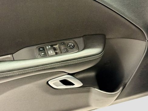 Used 2022 Dodge Challenger GT AWD/4WD image 14