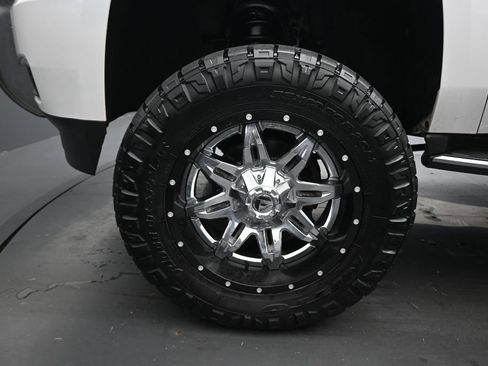 Used 2016 Chevrolet Suburban LTZ AWD/4WD image 67