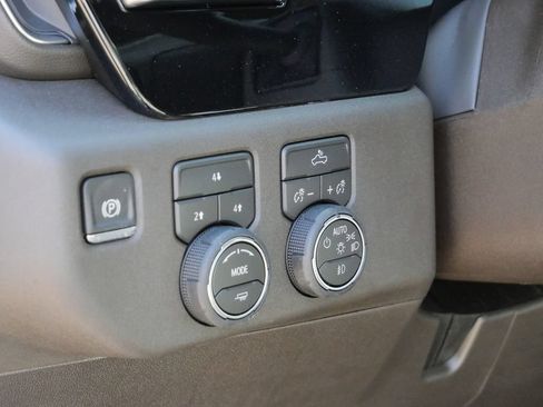 New 2026 Chevrolet Silverado 3500 LT AWD/4WD image 47