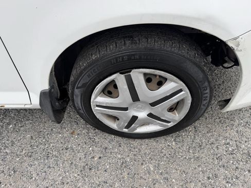 Used 2007 Honda Fit image 42