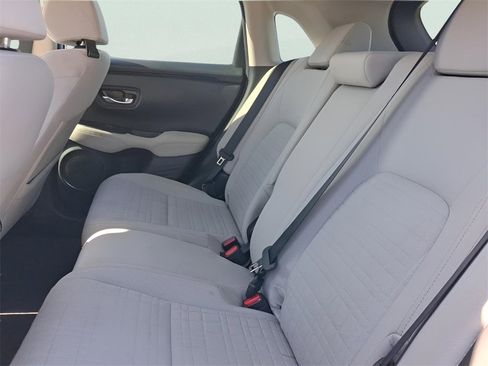 Certified 2023 Honda HR-V LX image 20