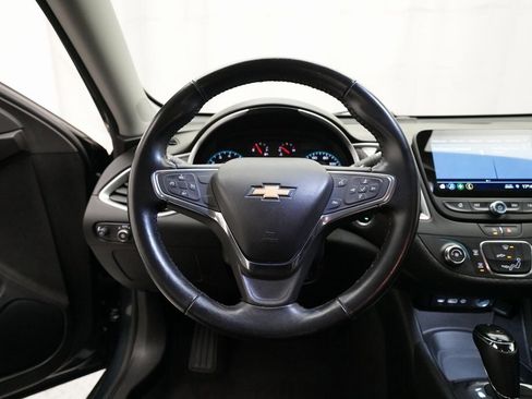 Used 2020 Chevrolet Malibu RS image 4