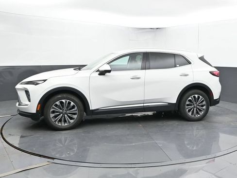 Used 2024 Buick Envision Preferred AWD/4WD image 8