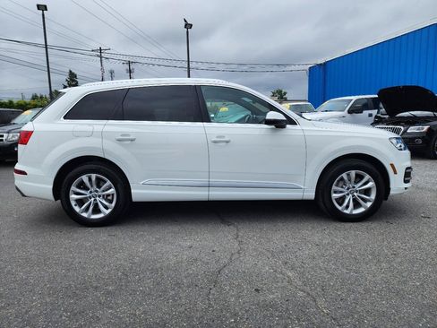 Used 2017 Audi Q7 3.0T Premium AWD/4WD image 5