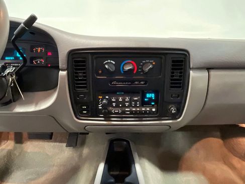 Used 1995 Chevrolet Impala SS image 85