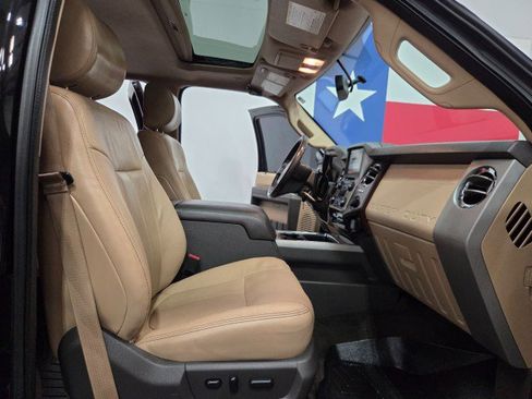 Used 2014 Ford F250 Lariat w/ Lariat Ultimate Package AWD/4WD image 70