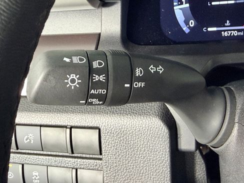 Used 2025 Toyota Tacoma TRD Sport RWD image 26