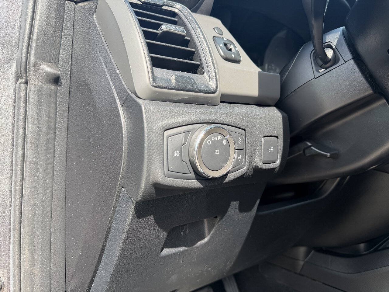 Used 2020 Ford Ranger XL w/ Equipment Group 101A Mid RWD image 15