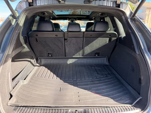 Used 2016 Porsche Cayenne GTS image 28