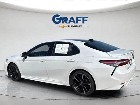 Used 2018 Toyota Camry XSE w/ Driver Assist Package FWD image 4