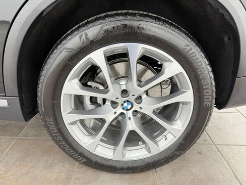 Used 2024 BMW X5 xDrive40i w/ Premium Package AWD/4WD image 37
