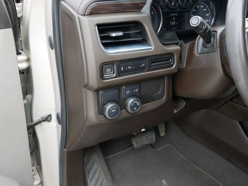 Used 2021 Chevrolet Tahoe LT image 25