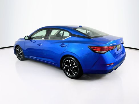 Used 2024 Nissan Sentra SV FWD image 5