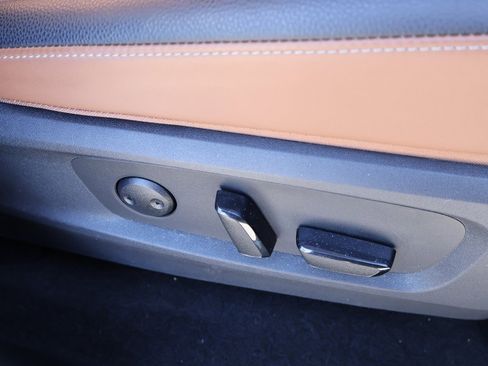 Used 2024 Nissan Pathfinder Platinum w/ Cargo Package image 39