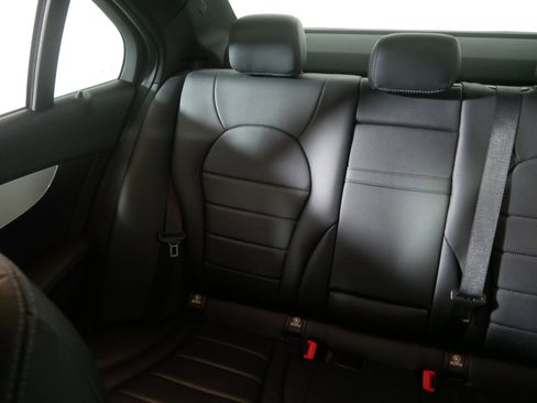 Used 2019 Mercedes-Benz C 300 4MATIC Sedan image 12