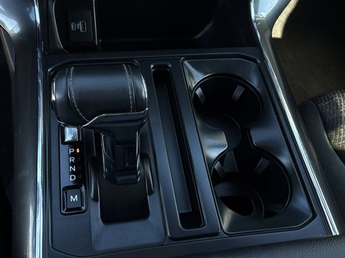 Certified 2022 Ford F150 XLT w/ Equipment Group 302A High image 22