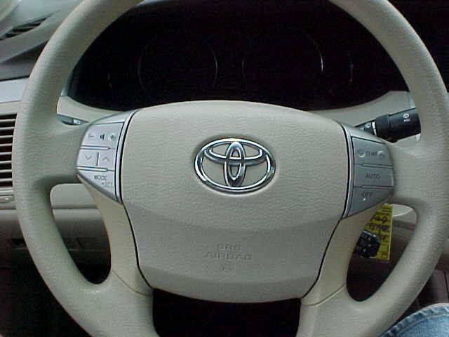 Used 2008 Toyota Avalon XL FWD image 23