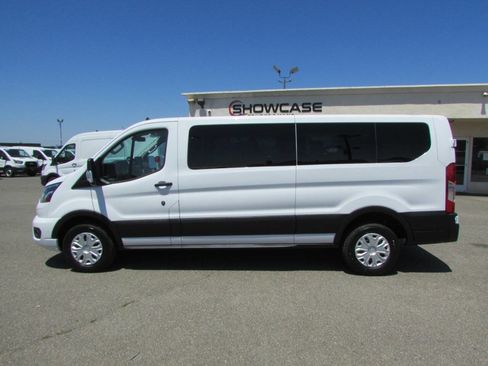 Used 2023 Ford Transit 350 XLT RWD image 11