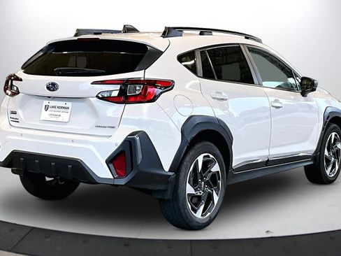 Used 2024 Subaru Crosstrek 2.5i Limited w/ Crosstrek Mirror Package AWD/4WD image 9