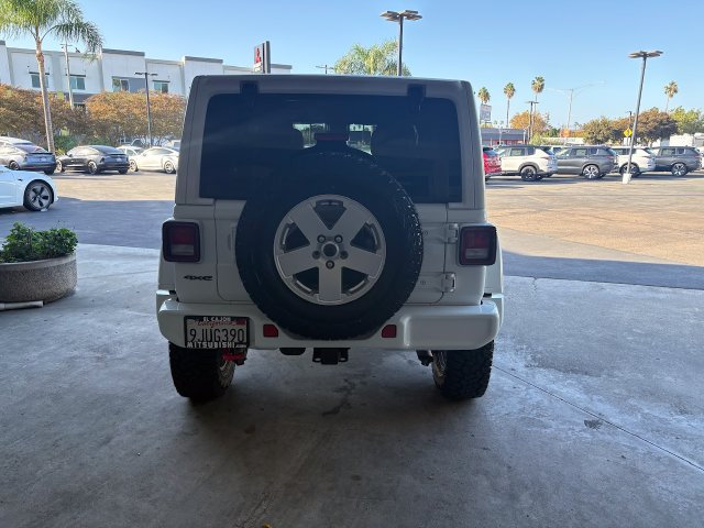 Used 2024 Jeep Wrangler Unlimited AWD/4WD image 4
